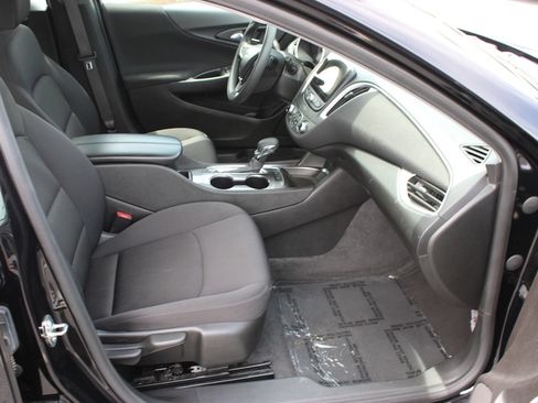 Used 2024 Chevrolet Malibu LT FWD image 23