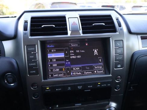 Used 2019 Lexus GX 460 Premium AWD/4WD image 20