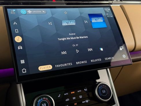 Used 2023 Land Rover Range Rover SE image 19