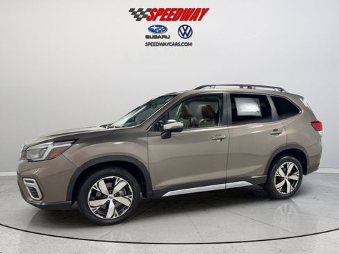 Used 2021 Subaru Forester Touring w/ Popular Package #2 AWD/4WD image 11