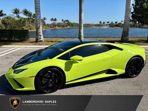 Used 2022 Lamborghini Huracan EVO RWD image 1