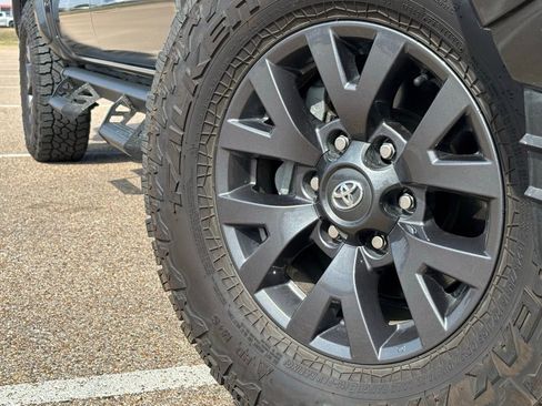 Used 2023 Toyota Tacoma SR5 image 2