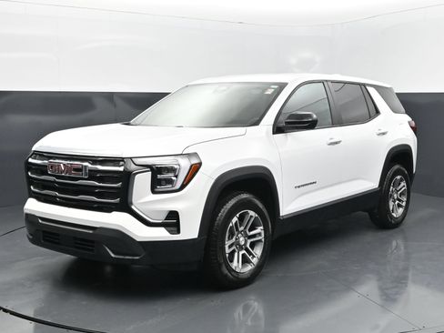 Used 2026 GMC Terrain Elevation FWD image 1