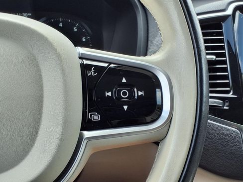 Used 2020 Volvo XC90 T6 Inscription AWD/4WD image 25