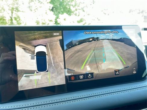 New 2026 INFINITI QX60 Luxe w/ Family Package image 20