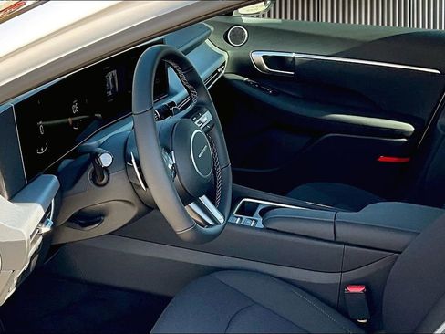 New 2026 Hyundai Sonata SEL FWD image 7