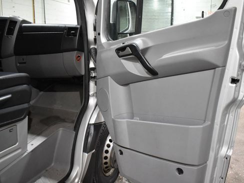 Used 2017 Mercedes-Benz Sprinter 3500 image 7