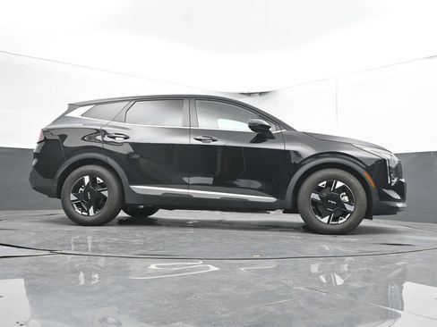 Used 2026 Kia Sportage LX FWD image 37