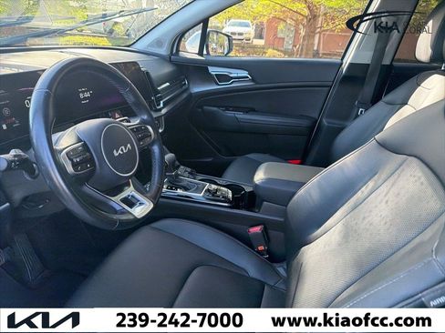 Certified 2023 Kia Sportage EX image 3