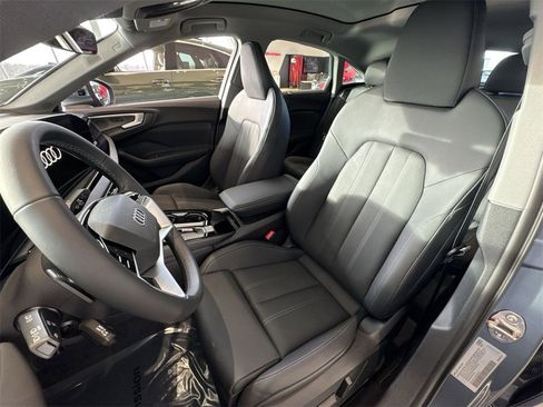 New 2025 Audi A5 2.0T Prestige image 11