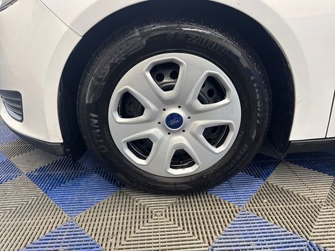 Used 2016 Ford Focus S FWD image 30