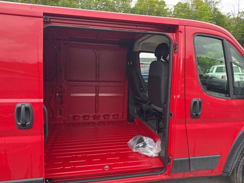 New 2025 RAM ProMaster 3500 image 15