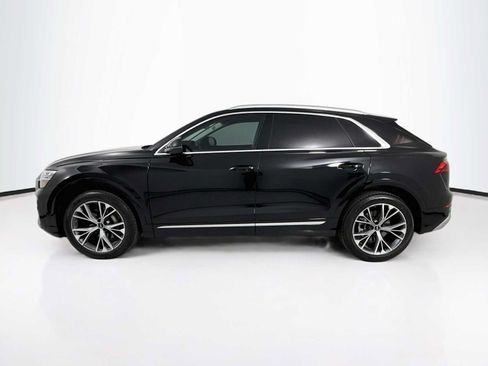 Used 2024 Audi Q8 Prestige AWD/4WD image 2