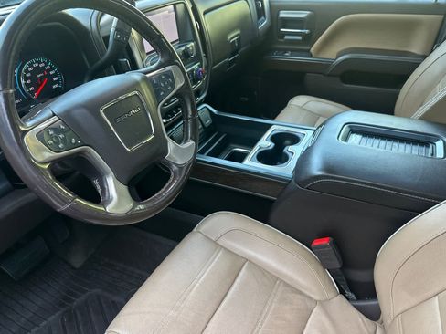 Used 2018 GMC Sierra 3500 Denali AWD/4WD image 11