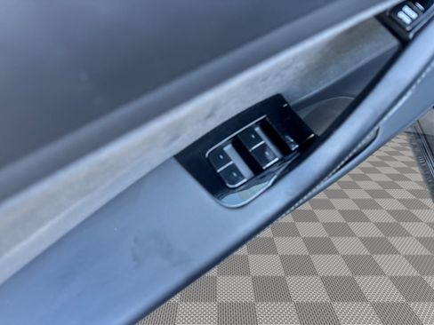 Used 2019 Tesla Model 3 Long Range AWD/4WD image 15