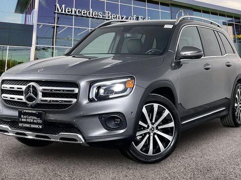 Certified 2023 Mercedes-Benz GLB 250 4MATIC image 9