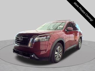 Used 2023 Nissan Pathfinder SL AWD/4WD video 1