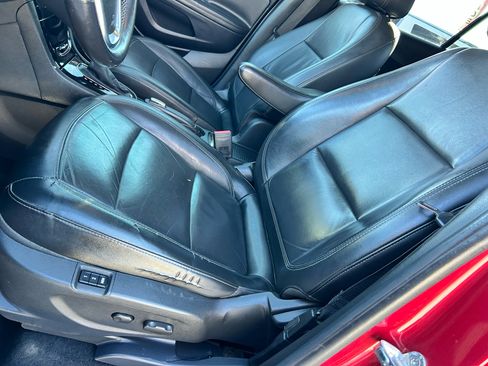 Used 2017 Buick Encore Essence image 7