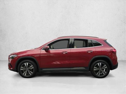 Used 2026 Mercedes-Benz GLA 250 image 9