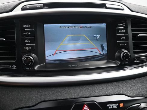Used 2018 Kia Sorento AWD image 14