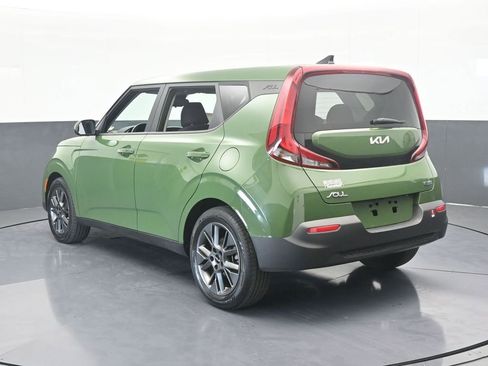 Used 2022 Kia Soul EX image 4