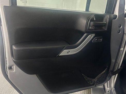 Used 2013 Jeep Wrangler Sahara w/ Dual Top Group image 9