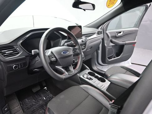 Used 2025 Ford Escape ST-Line FWD image 16
