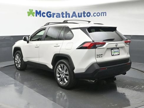 Used 2022 Toyota RAV4 XLE Premium AWD/4WD image 24