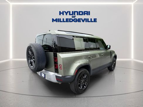 Used 2025 Land Rover Defender 110 S AWD/4WD image 6