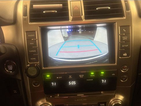 Used 2019 Lexus GX 460 w/ Navigation Package AWD/4WD image 13