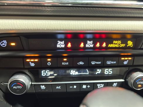 Used 2023 MAZDA CX-9 Signature image 37