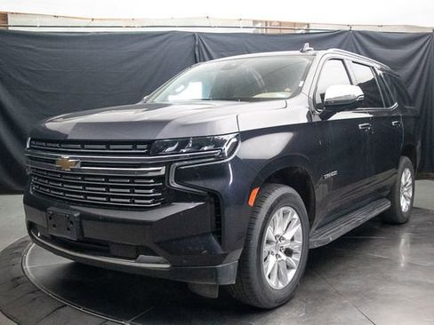 Used 2024 Chevrolet Tahoe Premier AWD/4WD image 6