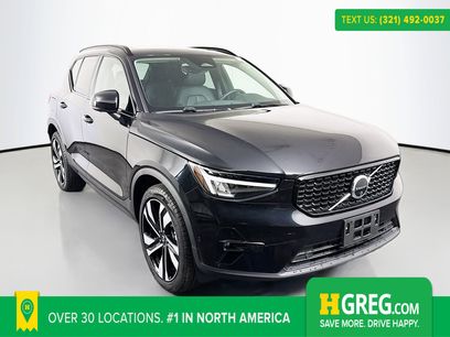Used 2025 Volvo XC40 B5 Plus