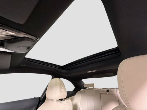 Certified 2025 BMW 230i xDrive Coupe w/ Premium Package AWD/4WD image 22