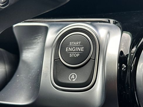 New 2026 Mercedes-Benz GLB 35 AMG 4MATIC image 28