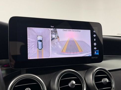 Used 2021 Mercedes-Benz GLC 300 4MATIC w/ AMG Line image 20