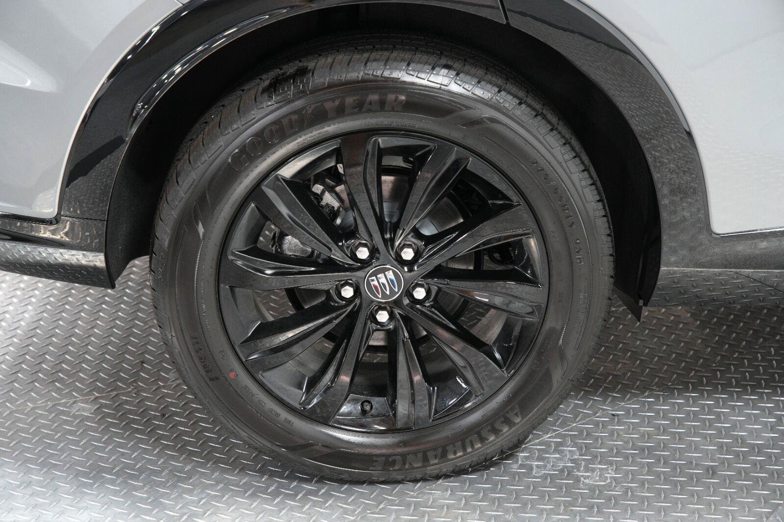 New 2026 Buick Envista Sport Touring FWD image 26