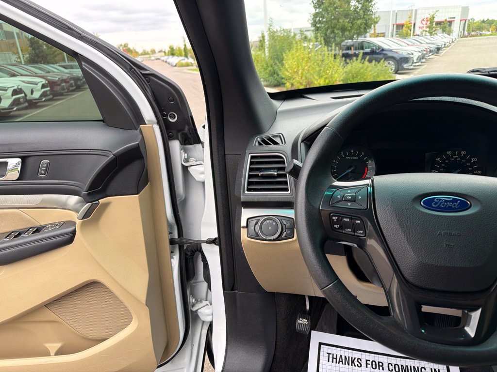 Used 2017 Ford Explorer FWD image 28
