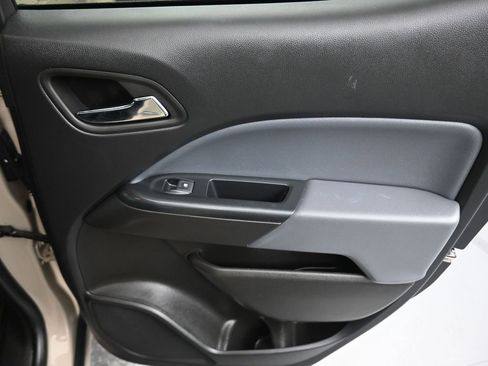 Used 2022 Chevrolet Colorado Z71 image 35