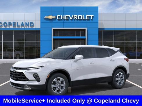 New 2026 Chevrolet Blazer LT AWD/4WD image 2