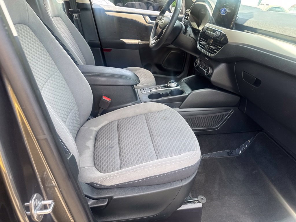 Used 2020 Ford Escape SE AWD/4WD image 40
