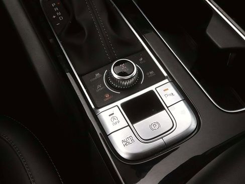 Used 2025 Kia Telluride S AWD/4WD image 23