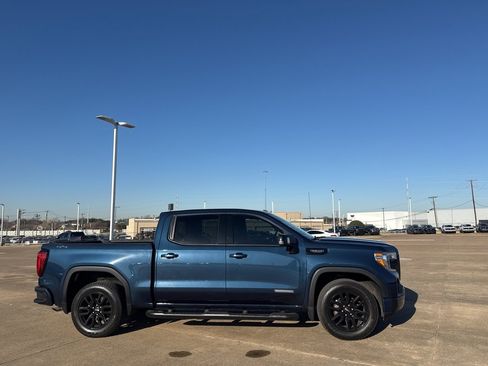 Used 2020 GMC Sierra 1500 Elevation w/ Elevation Convenience Package image 15