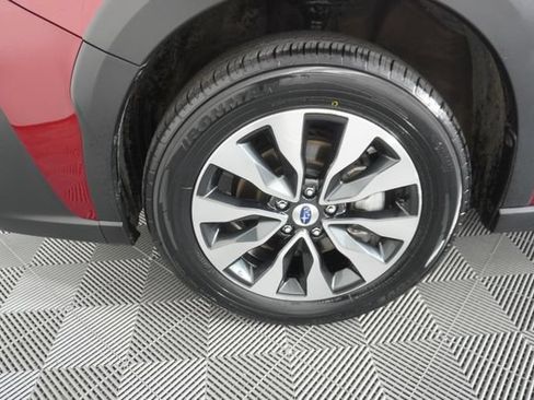 Certified 2024 Subaru Outback Touring AWD/4WD image 16