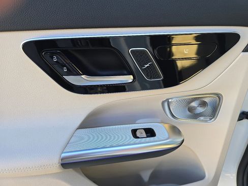 New 2026 Mercedes-Benz GLC 300 4MATIC image 23