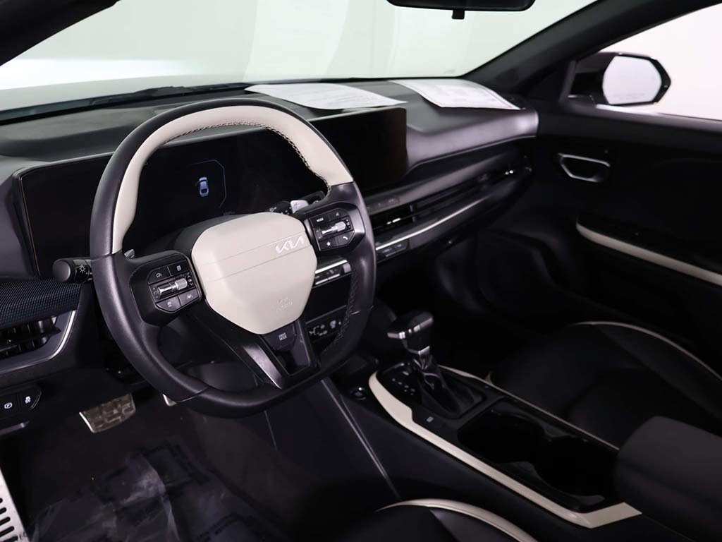 Used 2025 Kia K4 GT-Line Turbo FWD image 29