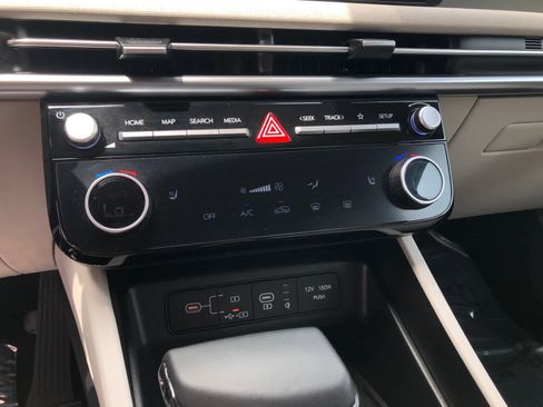 Used 2025 Hyundai Tucson SEL AWD/4WD image 18