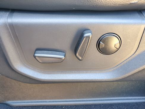 Used 2022 Ford F250 Lariat w/ Lariat Ultimate Package image 22