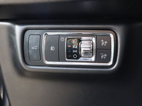 Used 2020 Lincoln Aviator Reserve w/ Equipment Group 201A image 16