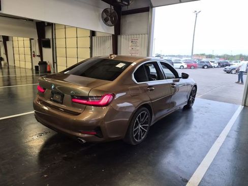 Used 2020 BMW 330i Sedan image 3